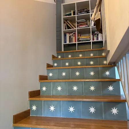 Beautiful With Pool In Provence 시스트롱